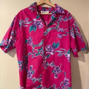 Hilo Hattie Pink and Purple Casual Button Down Shirt